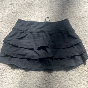Athleta Black Tiered Ruffle Skirt size XS